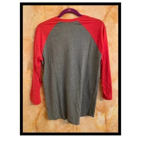 *FREE w/$15 Purchase - EUC Matt Ryan Raglan T-shirt - Picture 2 of 3